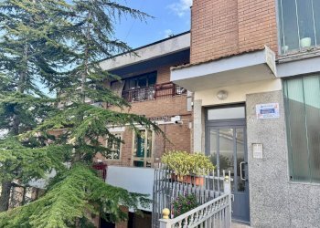 Foto 25 - Trilocale VIA ELENA
 
SNC, Castelluccio Valmaggiore - foto 25