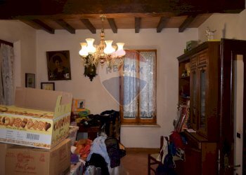 Soggiorno - Casa indipendente strada carnevala
 
4, Medesano - foto 7