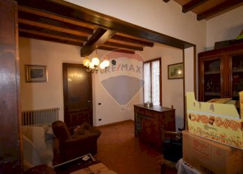 Soggiorno - Casa indipendente strada carnevala
 
4, Medesano - foto 8