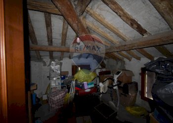 sottotetto - Casa indipendente strada carnevala
 
4, Medesano - foto 17