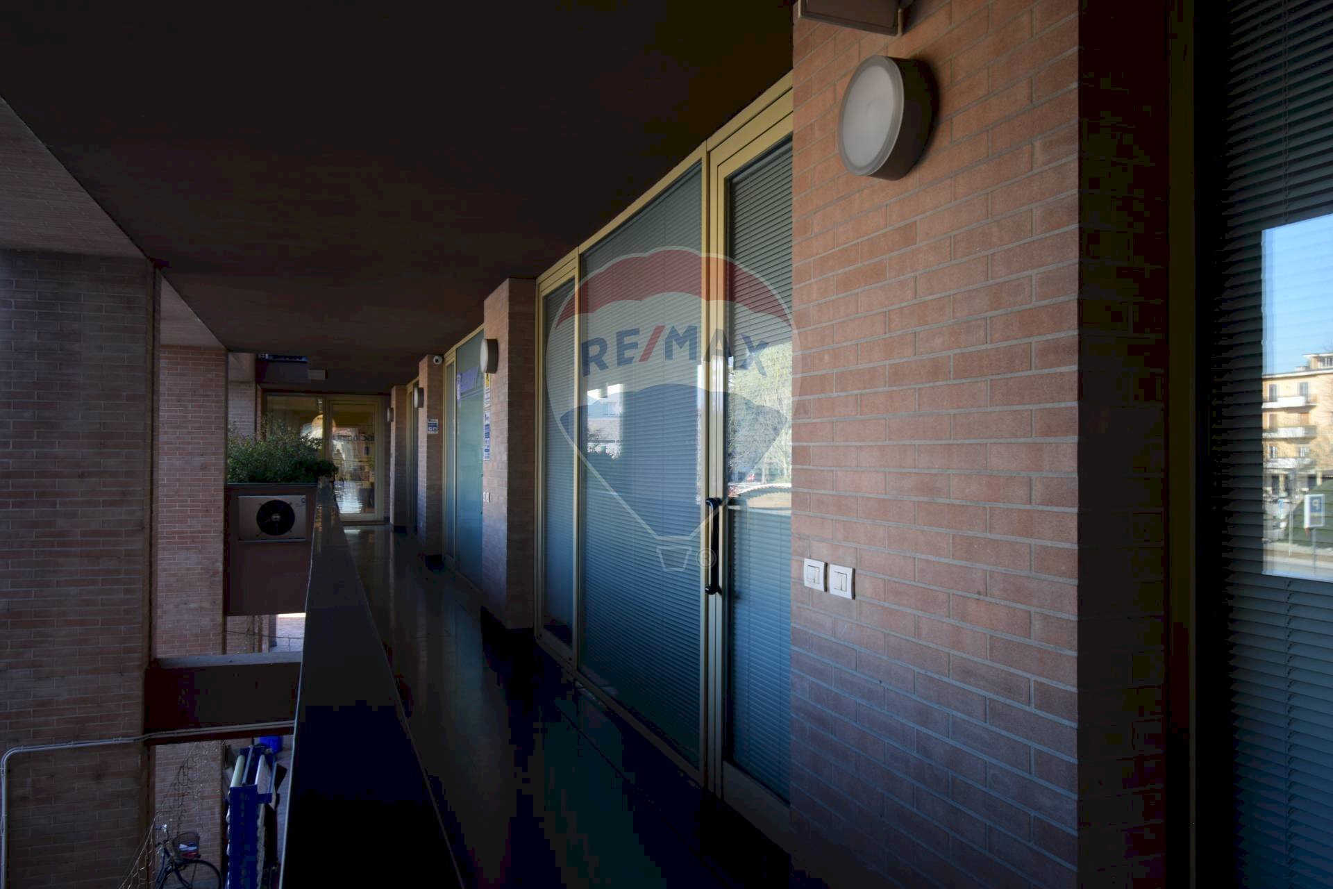 INGRESSO - Office CORSO DELL'EGUAGLIANZA
 
4, Collecchio - photo 1
