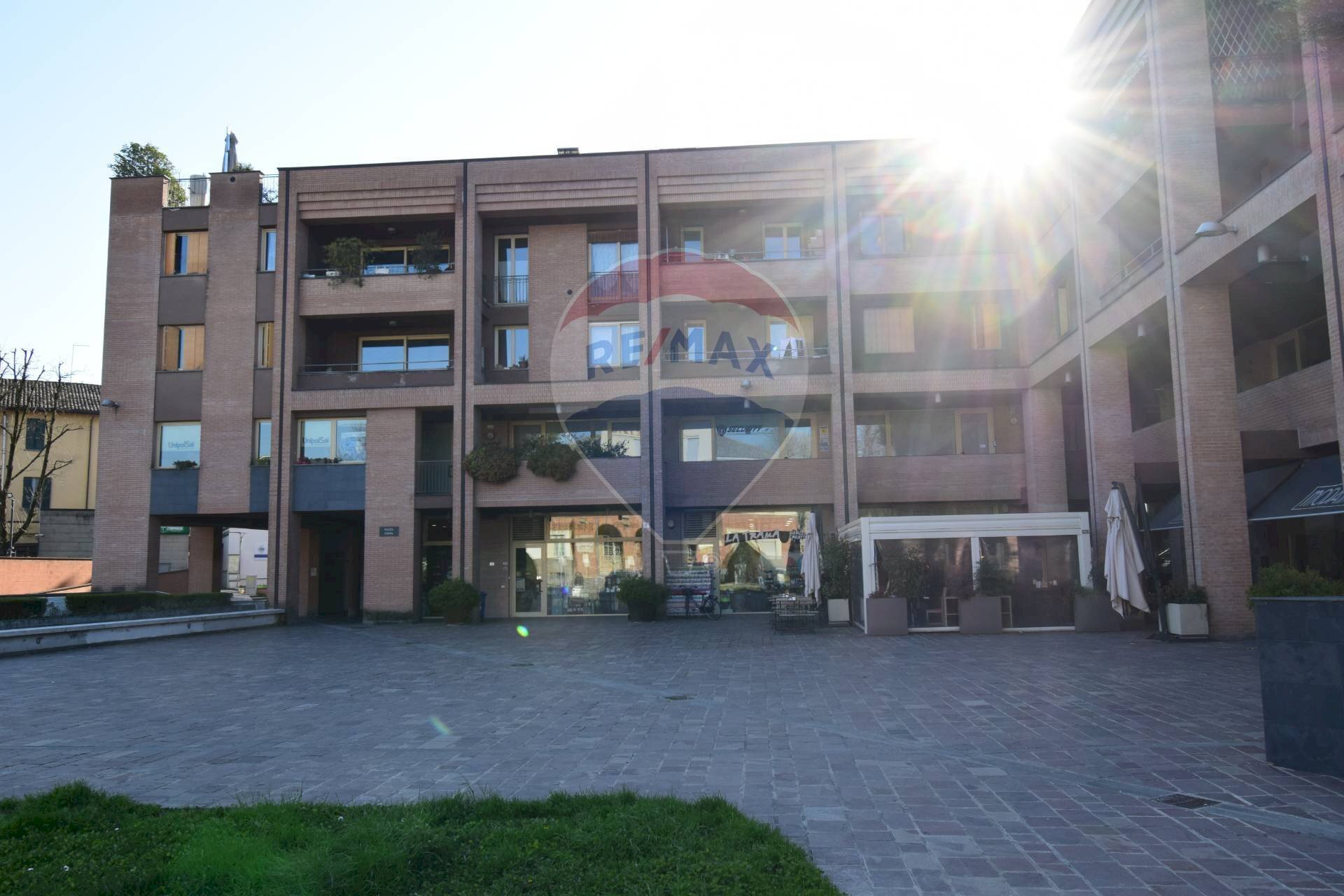 FACCIATA - Office CORSO DELL'EGUAGLIANZA
4, Collecchio - photo 2