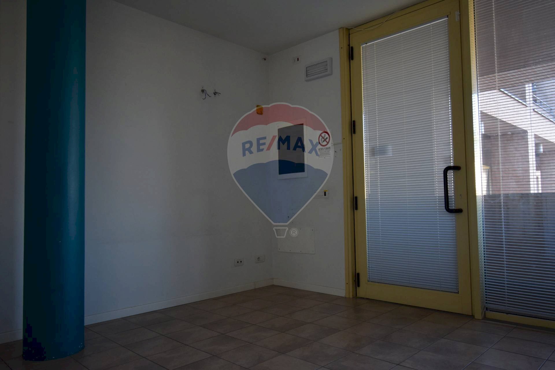 RECEPTION - Office CORSO DELL'EGUAGLIANZA
4, Collecchio - photo 3