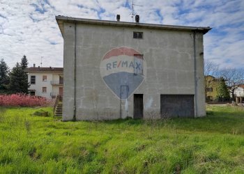 retro - Casa indipendente strada santa margherita
 
18, Fidenza - foto 3
