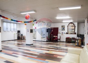 Palestra - Commercial Premises via Emilia bis
 
22, San Donato Milanese - photo 5