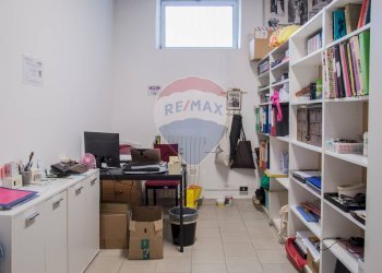 Camera / camera da letto - Commercial Premises via Emilia bis
 
22, San Donato Milanese - photo 14