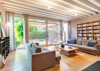 Soggiorno - Villa Via Maria Corti
 
4, Chiari - photo 1