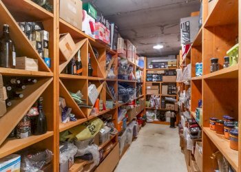 Dispensa di stoccaggio - Villa Via Maria Corti
 
4, Chiari - photo 75