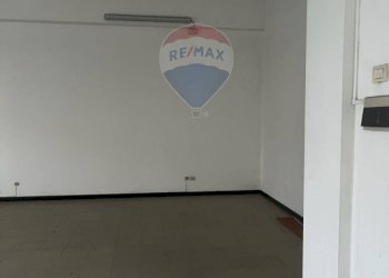 Stanza vuota - Commercial Premises Via Angelo Moro
 
121, San Donato Milanese - photo 3