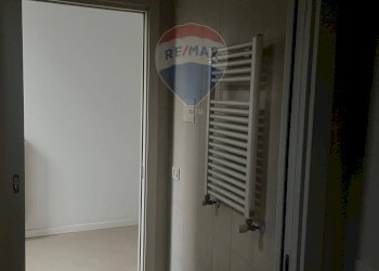 Hall / corridoio - Commercial Premises Via A. Moro
 
121, San Donato Milanese - photo 6