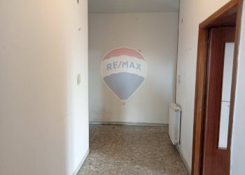 Hall / corridoio - Casa indipendente via Padre Pio
 
356, Benevento - foto 8