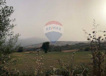 Vista delle montagne - Terreno agricolo Fragneto Monforte - foto 5