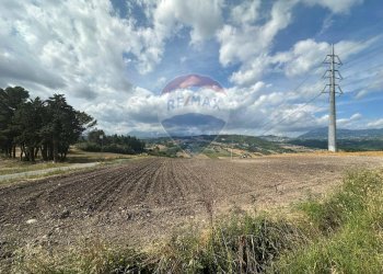 Vista delle montagne - Terreno agricolo Benevento - foto 4