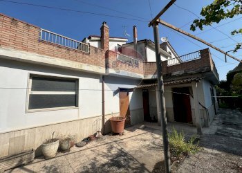 Casa all\'aperto - Casa indipendente Via Pio 9
 
snc, Benevento - foto 6