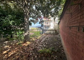 Giardino - Casa indipendente VIA NICCOLO FRANCO
 
59, Benevento - foto 15