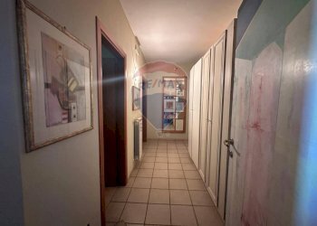 Hall / corridoio - Casa indipendente C/da Roseto
 
snc, Benevento - foto 20