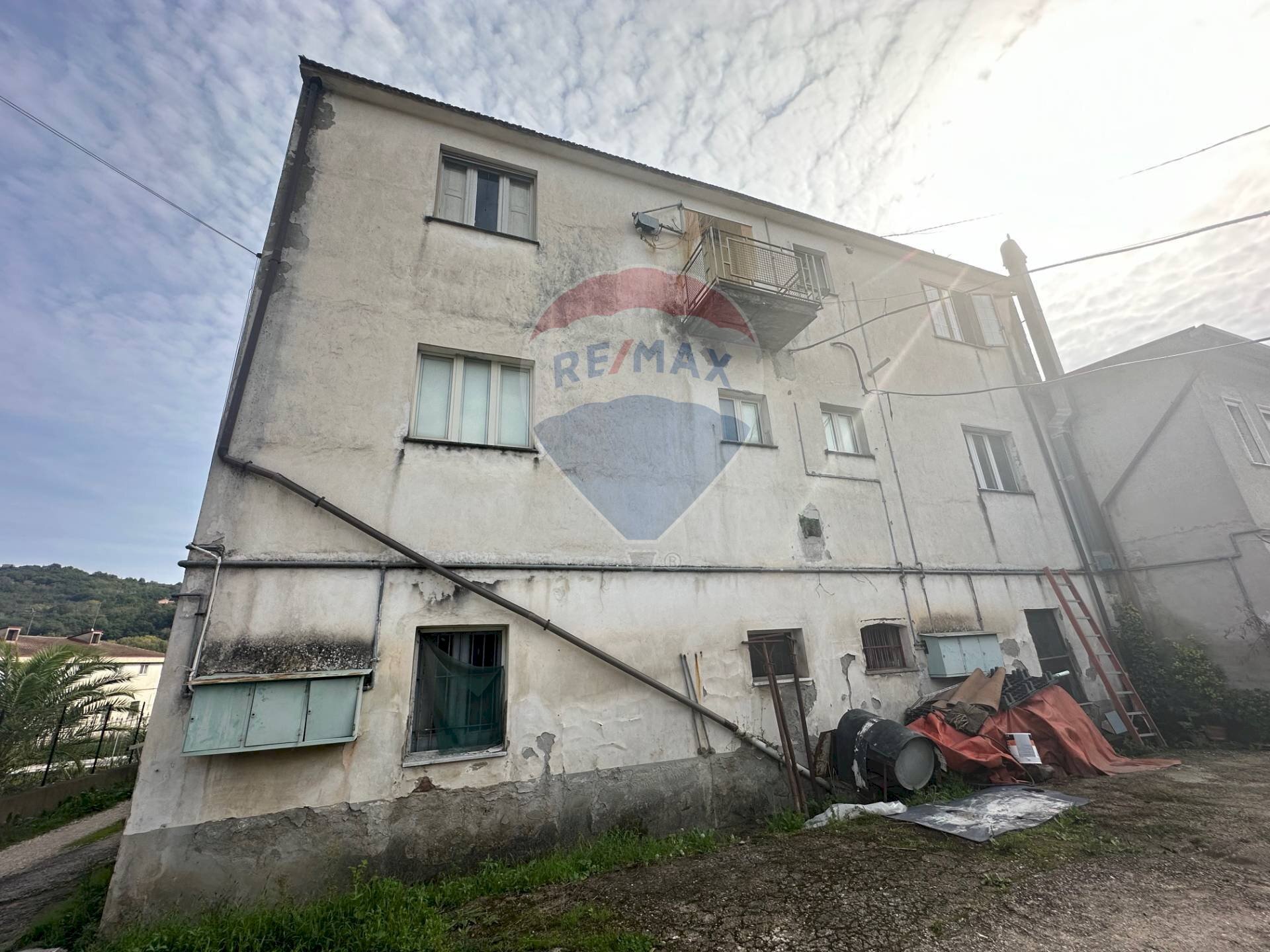 Edificio all\'aperto - Independent house Benevento - photo 3