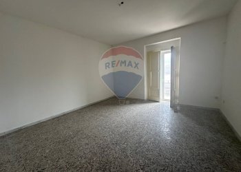 Stanza vuota - Casa indipendente Benevento - foto 9