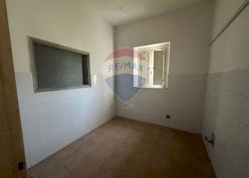 Stanza vuota - Casa indipendente Benevento - foto 10