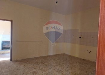 Stanza vuota - Rustico Sant'Arcangelo Trimonte - foto 7