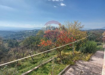 Vista delle montagne - Rustico Sant'Arcangelo Trimonte - foto 16