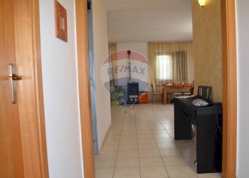 Hall / corridoio - Casa semi indipendente Fragneto Monforte - foto 5