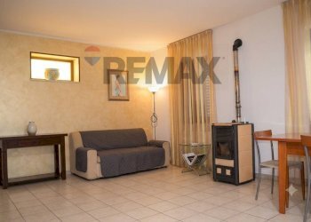 Sala da pranzo - Casa semi indipendente via Sant'Angelo
 
46, Fragneto Monforte - foto 4