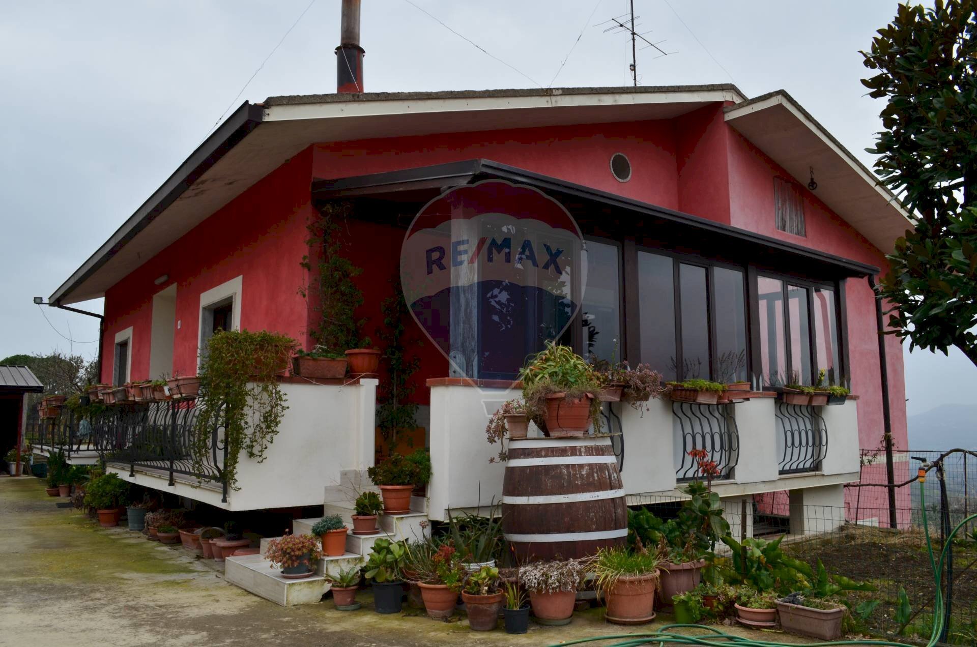 Casa all\'aperto - Independent house Montesarchio - photo 1