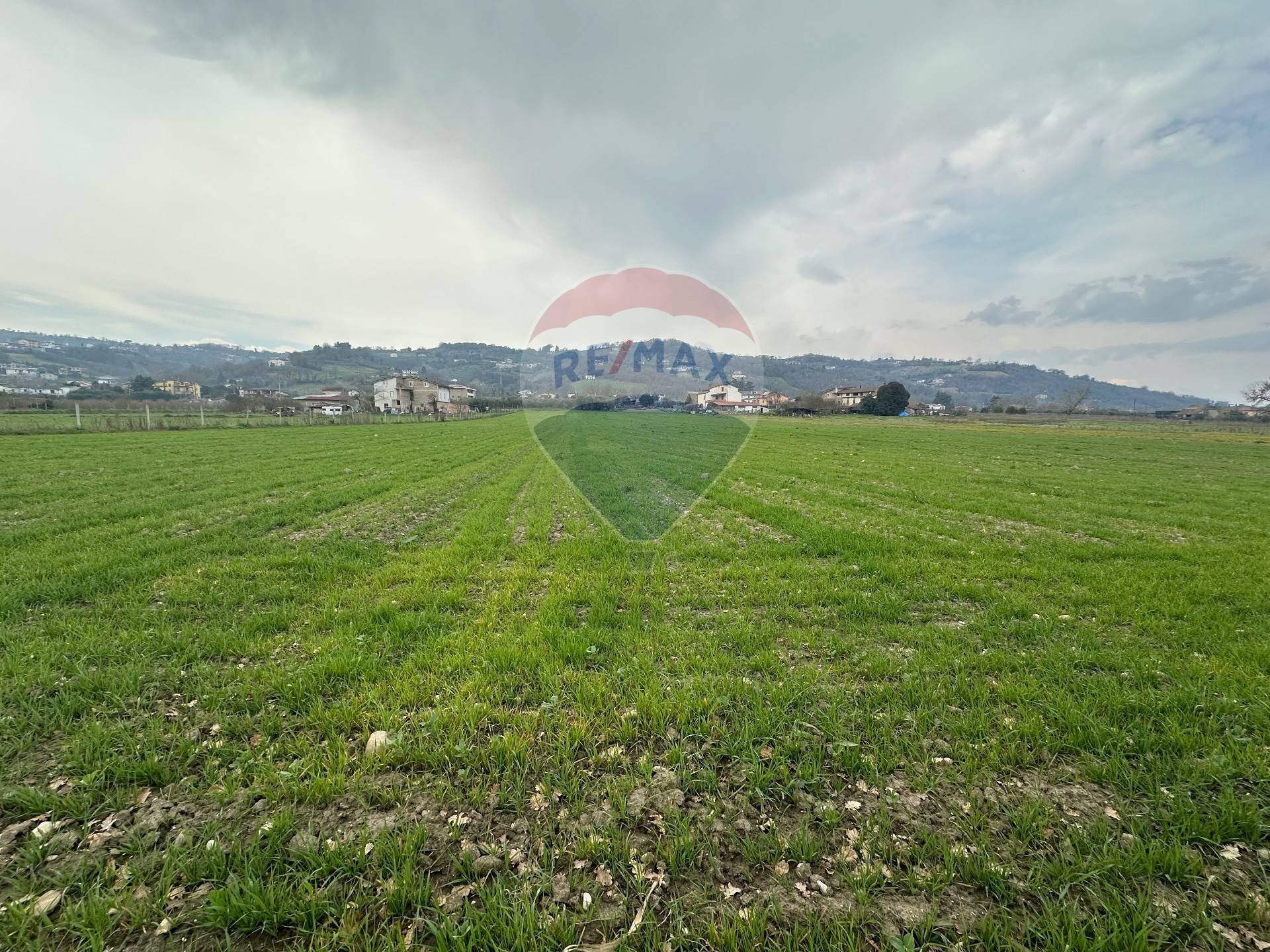 Vista delle montagne - Agricultural land San Leucio del Sannio - photo 2