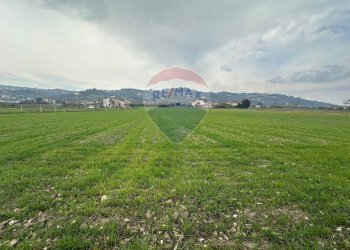 Vista delle montagne - Terreno agricolo San Leucio del Sannio - foto 2