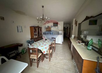 Sala da pranzo - Bilocale via Casalfesto
 
5, San Nazzaro - foto 3