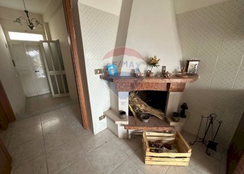 Soggiorno - Casa semi indipendente San Leucio del Sannio - foto 3
