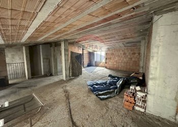 Dispensa di stoccaggio - Casa semi indipendente San Leucio del Sannio - foto 11