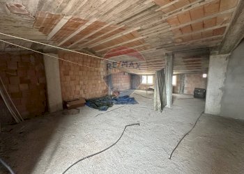 Parcheggio - Casa semi indipendente San Leucio del Sannio - foto 12