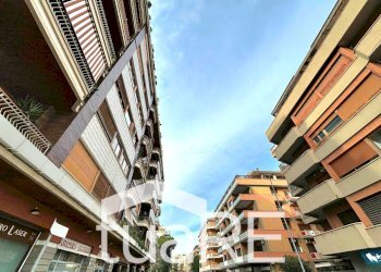 Foto 4 - Negozio Via Eusebio Chini, Roma - foto 4
