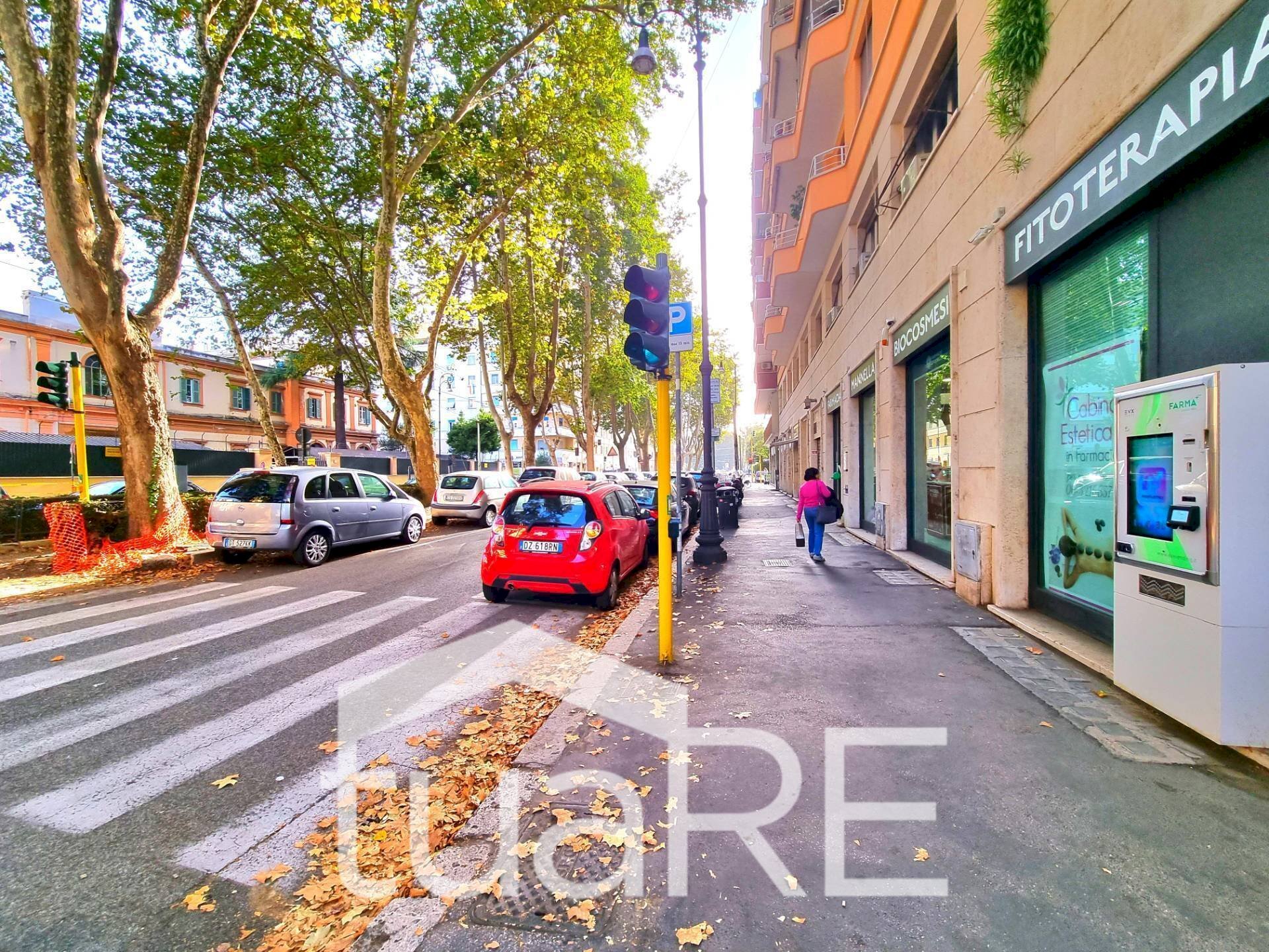 Foto 2 - Shop Via Giulio Romano, Roma - photo 2