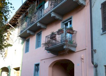 Foto 2 - Appartamento via giuseppe mazzini
 
8, Lozzolo - foto 2