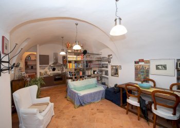 Foto 11 - Appartamento via giuseppe mazzini
 
8, Lozzolo - foto 11