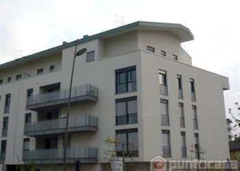 esterno - Box Via Ortigara
 
5, Vimercate - foto 6