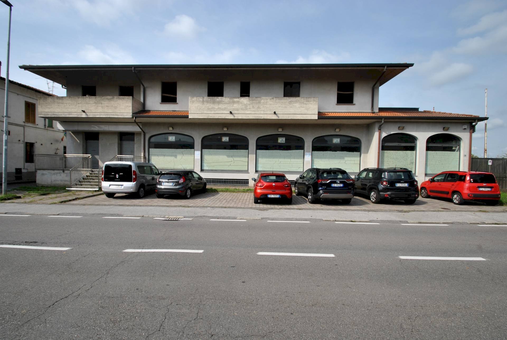 Foto 1 - Stable - Palace Via Aldo Motta
 
133/135, Vimercate - photo 1