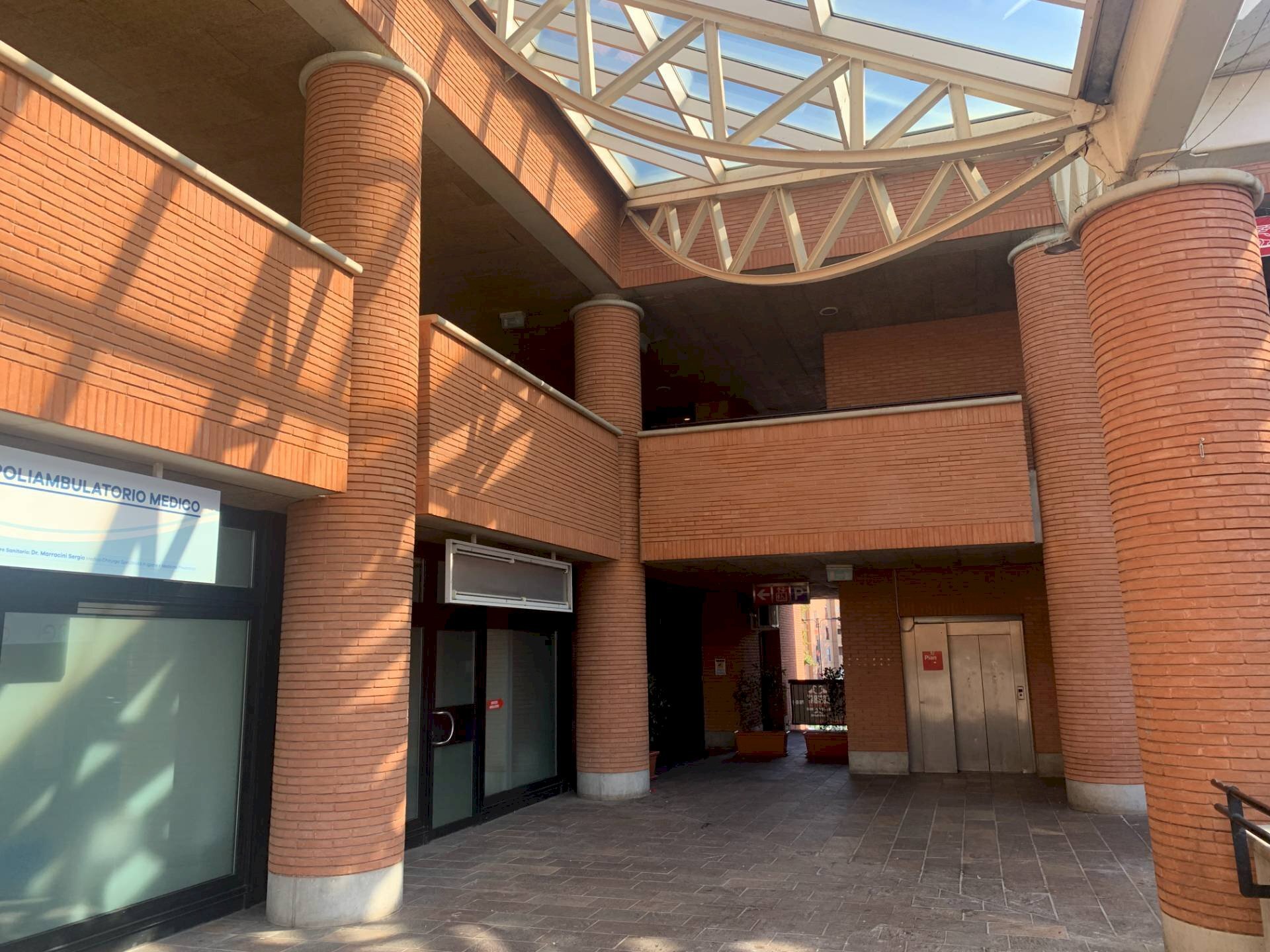 Foto 1 - Ufficio Piazza Marconi
 
7/D, Vimercate - foto 1