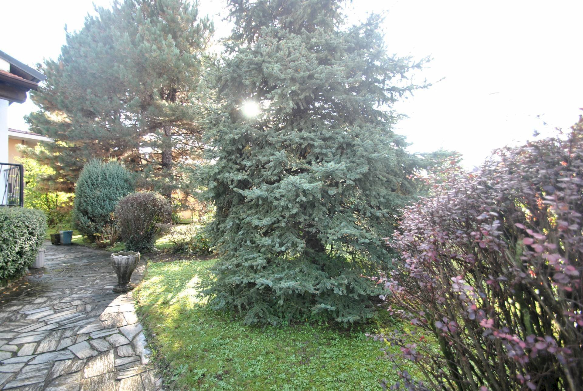 Foto 3 - Villa Via Valcamonica
 
32, Vimercate - photo 3