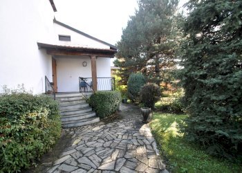 Foto 2 - Villa Via Valcamonica
 
32, Vimercate - photo 2