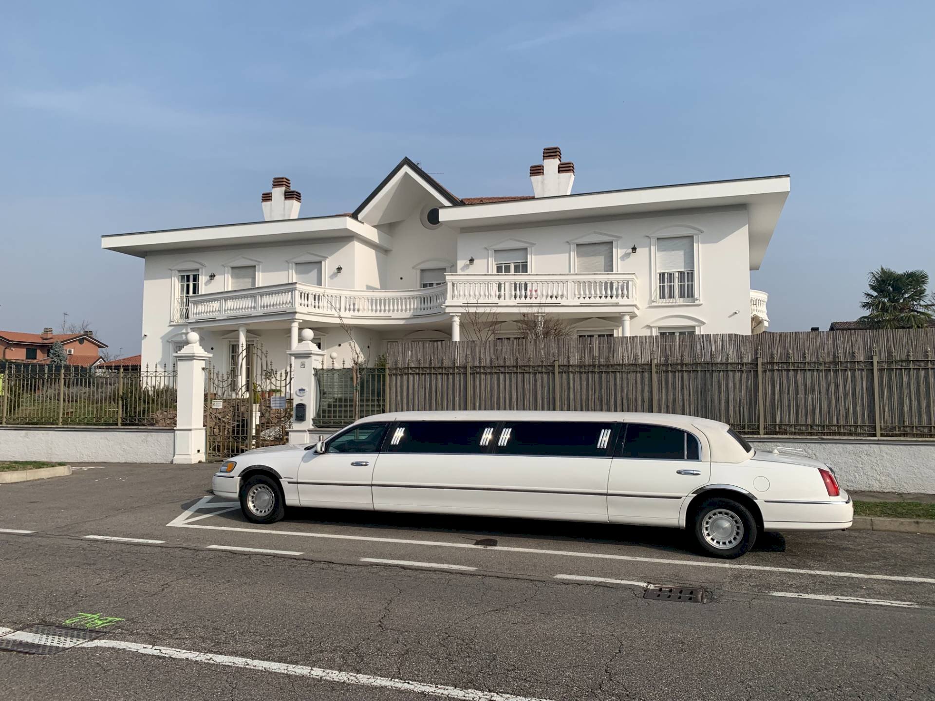 Foto 1 - Villa via Mailero
 
25, Lainate - foto 1