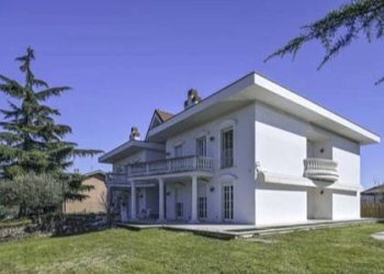 Foto 3 - Villa via Mailero
 
25, Lainate - foto 3