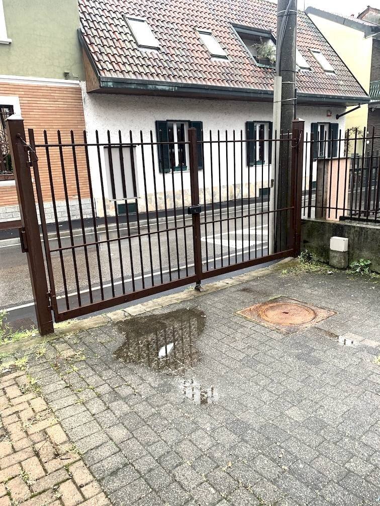 Foto 1 - Shop via IV Novembre
 
112, Settimo Milanese - photo 1