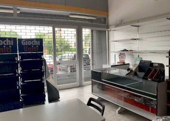 Foto 2 - Shop via Sapri
 
39, Milano - photo 2