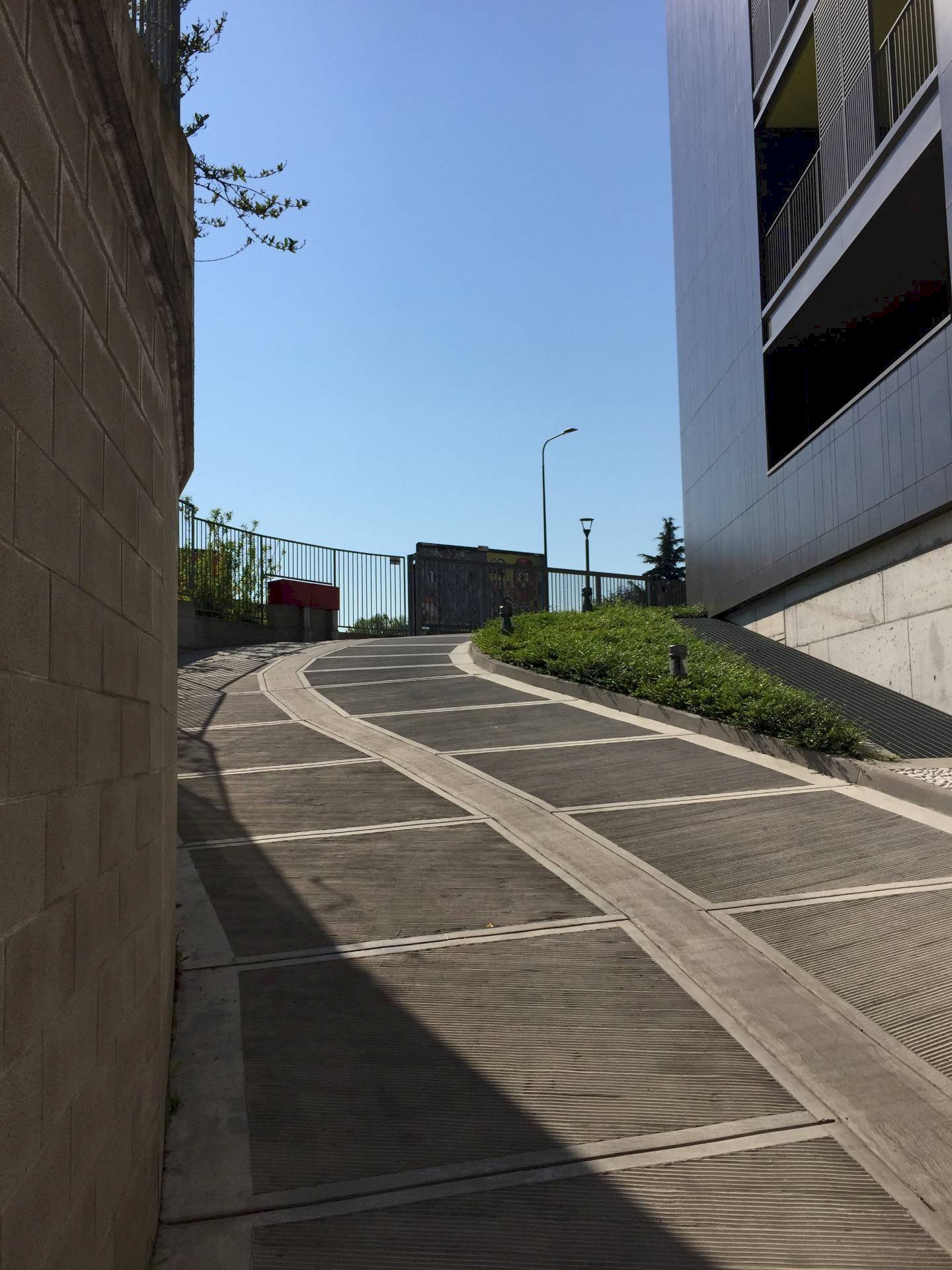 Foto 2 - Box via Castellammare
 
14, Milano - photo 2