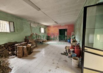 Foto 4 - Commercial Premises via perrone, Francolise - photo 4