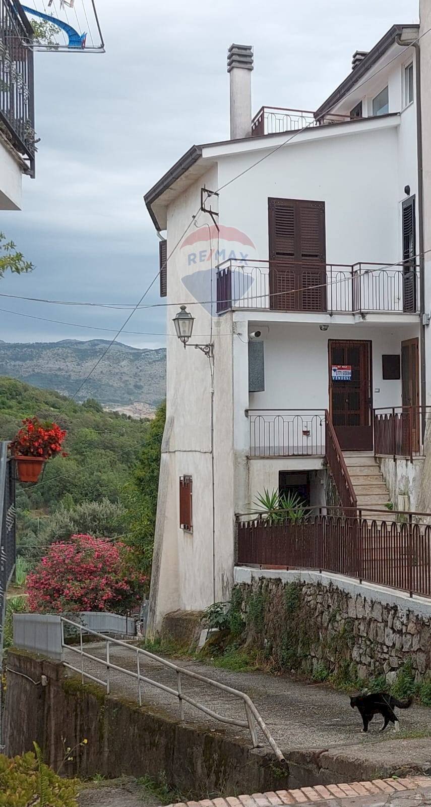 Casa all\'aperto - Casa indipendente PIAZZA  ARIA VECCHIA
 
10, Minturno - foto 1